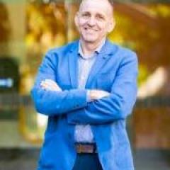 Dr Sean Emery